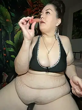 fatfabulous1981 online show from 03.21.25