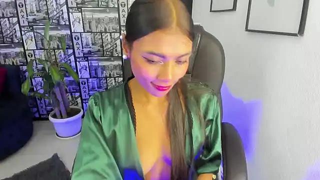 Lilithsabeth online show from 01.10.25