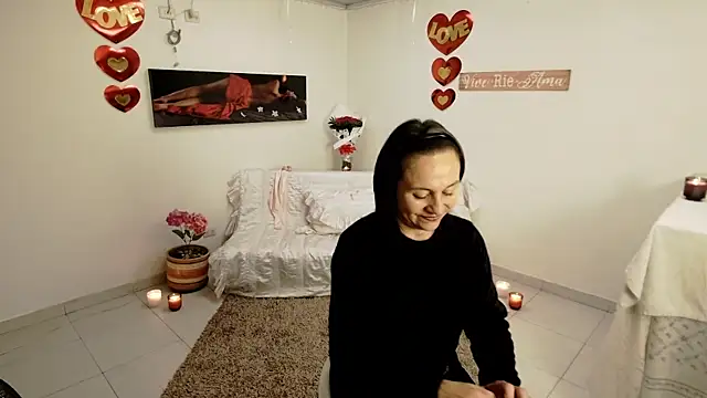 lollita 23  online show from 04.08.26