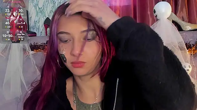  Scarlett 01 online show from 10.21.25