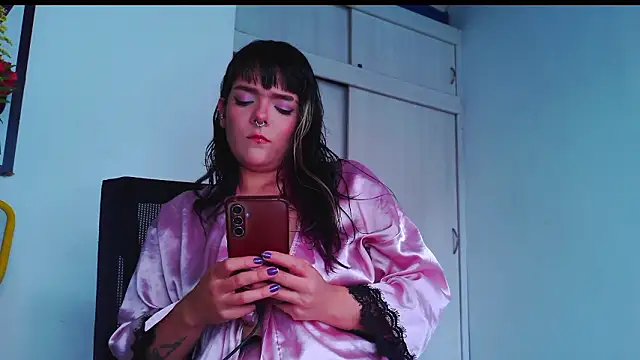 purple em69 online show from 02.08.26