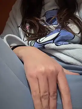 Snapshot of rossana99_ chatting on 10.20.25 rossana99 online show from 10.20.25