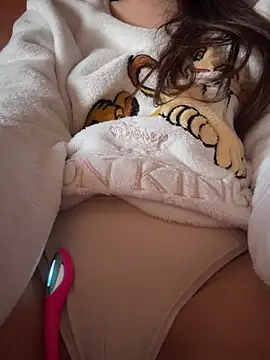 Snapshot of rossana99_ chatting on 01.15.26 rossana99 online show from 01.15.26