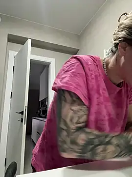 Snapshot of Megan_Ros chatting on 05.30.26 Megan Ros online show from 05.30.26