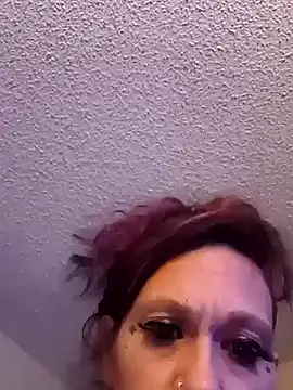 Snapshot of renegade_vyxxen chatting on 02.03.26 renegade vyxxen online show from 02.03.26