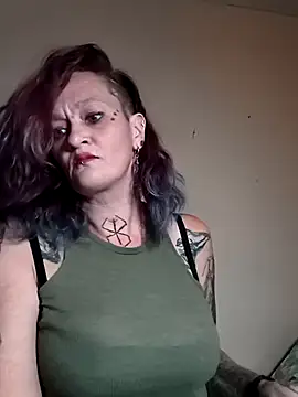 Snapshot of renegade_vyxxen chatting on 02.07.26 renegade vyxxen online show from 02.07.26