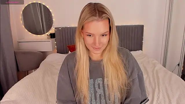 CassieRayss online show from 03.16.26