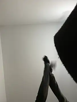 hotAssHell  online show from 12.08.24