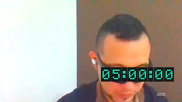 Snapshot of Yeye25199 chatting on 01.26.25 Yeye25199 online show from 01.26.25