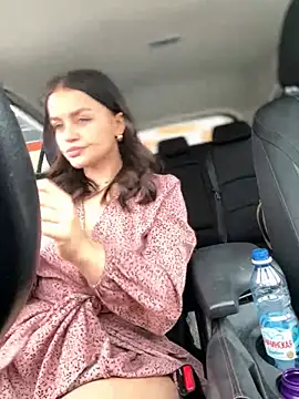 AngelinaTeller online show from 12.28.24