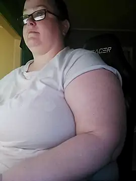 Snapshot of SexyWhiteChocolate chatting on 03.13.25 SexyWhiteChocolate online show from 03.13.25