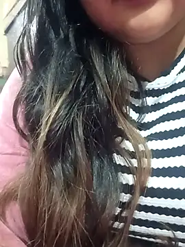 Snapshot of _Redwine_ chatting on 01.16.26 Redwine online show from 01.16.26