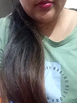 Snapshot of _Redwine_ chatting on 02.16.26 Redwine online show from 02.16.26