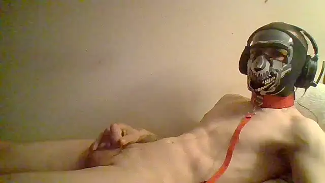 kochanekczek online show from 10.31.25