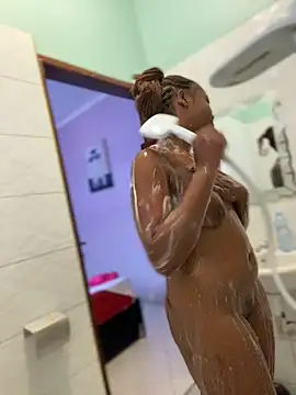 Dellah26 online show from 09.28.25