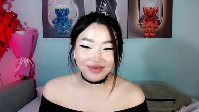 Snapshot of ichiben chatting on 01.03.25 ichiben online show from 01.03.25