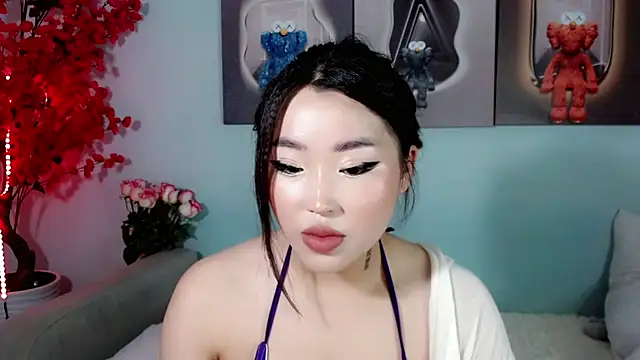 Snapshot of ichiben chatting on 01.06.25 ichiben online show from 01.06.25