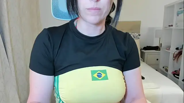 emmita69  online show from 04.16.26