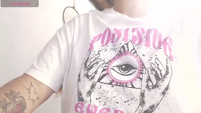 Amara18  online show from 04.12.26