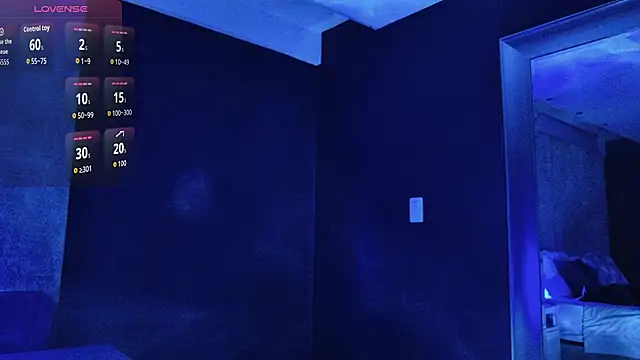 Snapshot of Amareto_ chatting on 11.22.25 Amareto online show from 11.22.25