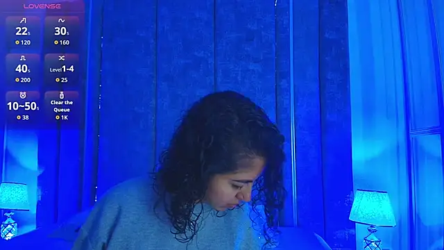 Snapshot of Amareto_ chatting on 11.28.25 Amareto online show from 11.28.25