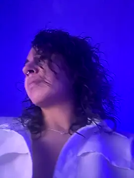 Snapshot of Amareto_ chatting on 12.19.25 Amareto online show from 12.19.25