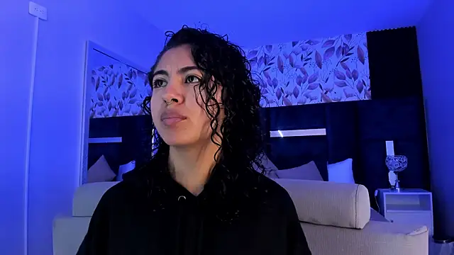 Snapshot of Amareto_ chatting on 04.19.26 Amareto online show from 04.19.26