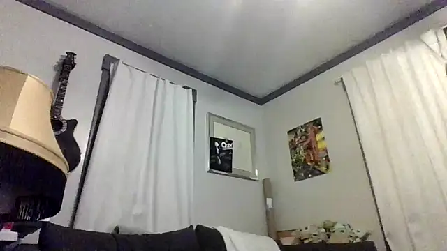 linsnextdoor26 online show from 03.30.26