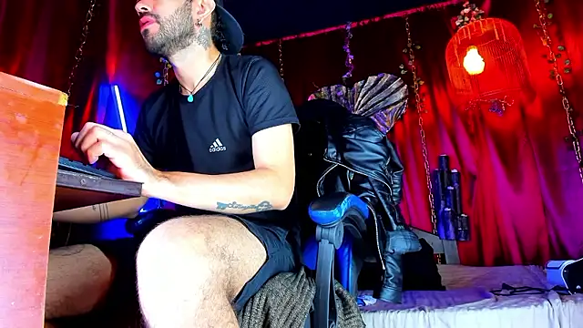 LatinMilk  online show from 01.14.26