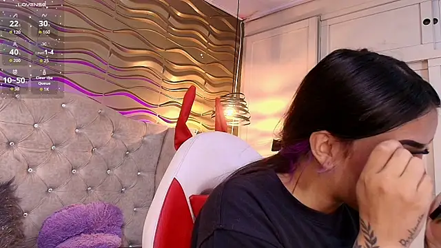 Andreita Jones online show from 11.29.25