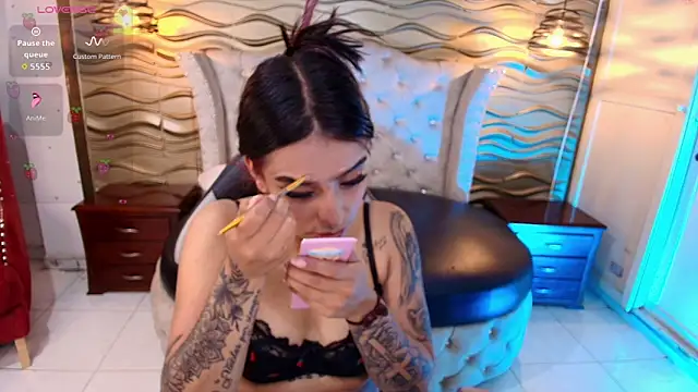 Andreita Jones online show from 03.05.26