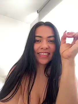 PetitLumiere online show from 02.13.25