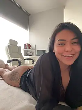 PetitLumiere online show from 02.14.25