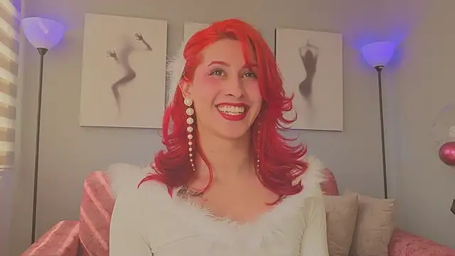 Snapshot of Juliana_Saenzz chatting on 12.17.25 Juliana Saenzz online show from 12.17.25