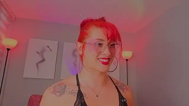 Snapshot of Juliana_Saenzz chatting on 03.23.26 Juliana Saenzz online show from 03.23.26