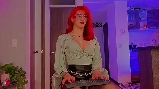 Snapshot of Juliana_Saenzz chatting on 05.28.26 Juliana Saenzz online show from 05.28.26