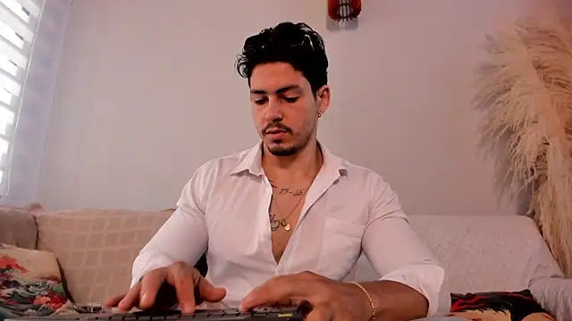 Snapshot of neo_dimou_ chatting on 09.18.25 neo dimou online show from 09.18.25