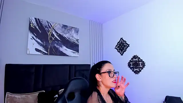 kira moon   online show from 03.12.26