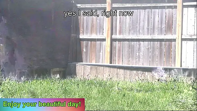 Snapshot of ButtCrackShowing-OOPS chatting on 05.25.26 ButtCrackShowing-OOPS online show from 05.25.26