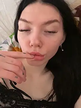 Lisaaa Alisa online show from 01.30.25