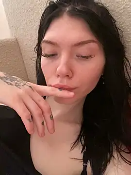 Lisaaa Alisa online show from 02.04.25