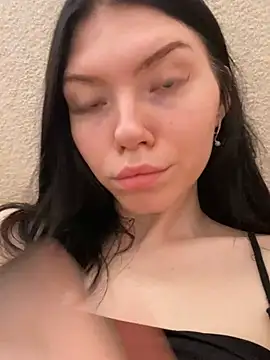 Lisaaa Alisa online show from 02.04.25