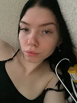 Lisaaa Alisa online show from 02.05.25