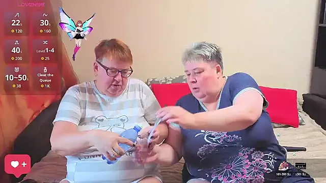 Snapshot of Klio5678 chatting on 11.20.25 Klio5678 online show from 11.20.25