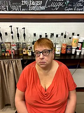 Snapshot of Klio5678 chatting on 12.04.25 Klio5678 online show from 12.04.25