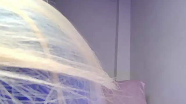 caarlywhitee online show from 10.19.25