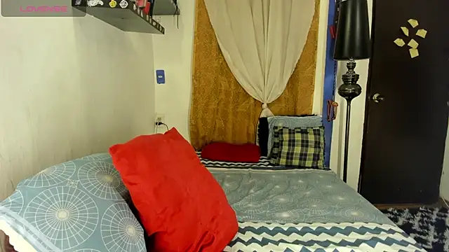 SARAMISHA online show from 11.30.25