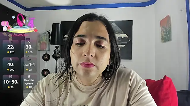 SARAMISHA online show from 01.10.26