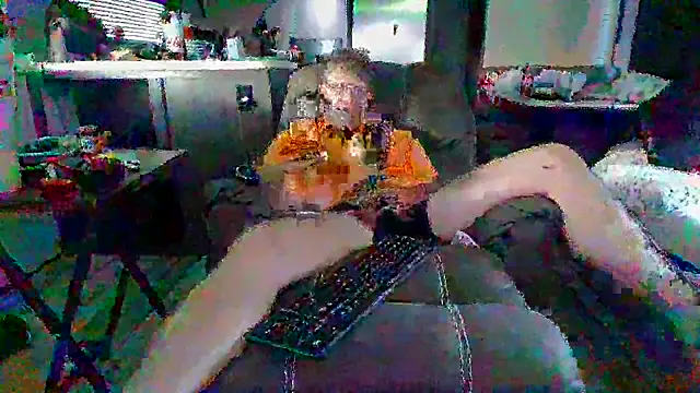 lateniter online show from 09.24.25