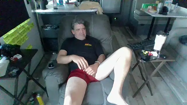 lateniter online show from 10.31.25